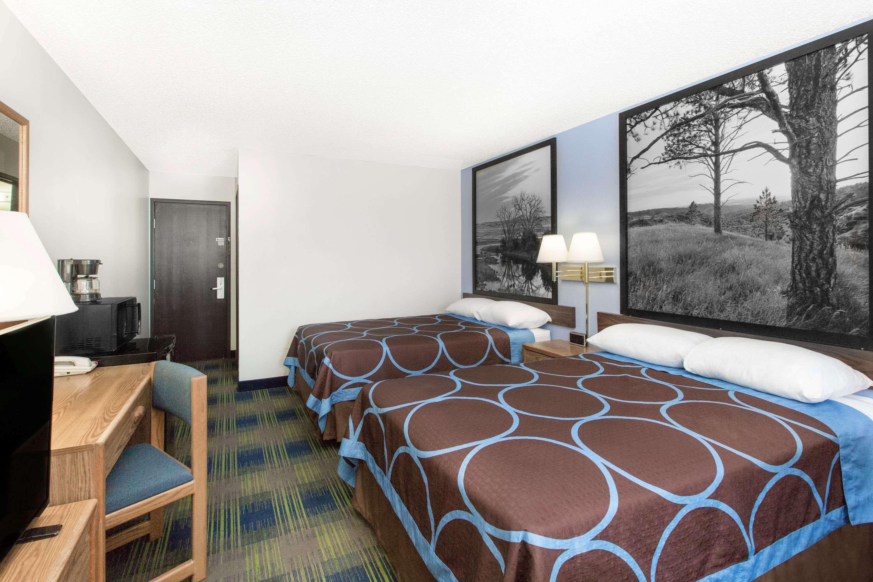 Super 8 By Wyndham Columbus Motel Luaran gambar